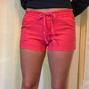 Old navy pink linen shorts. Size 2.